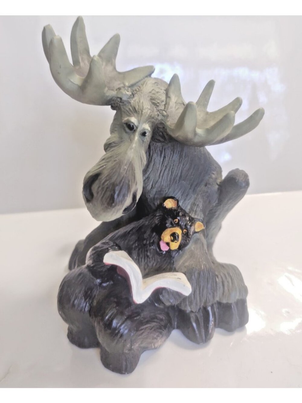 Big Sky Carvers "Mountain Mooses" Moose and Bear Reading figurine Jim Fleming